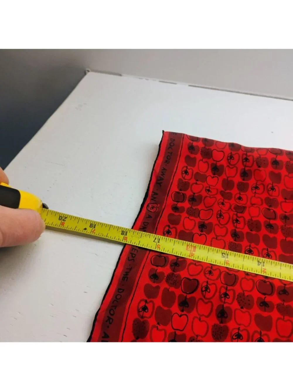 Vtg 1960's Vera Neumann Pure Silk Red Apple A Day Keeps The Doctor Away Scarf